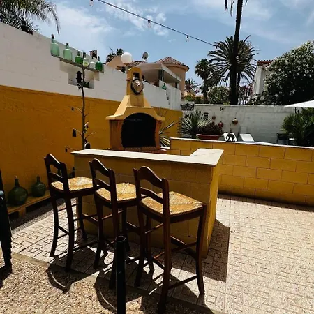 Casa *